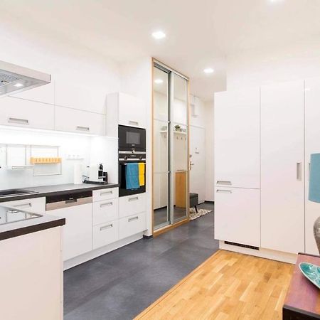 Friendly Private Room In The Sharing Flat 프라하 외부 사진