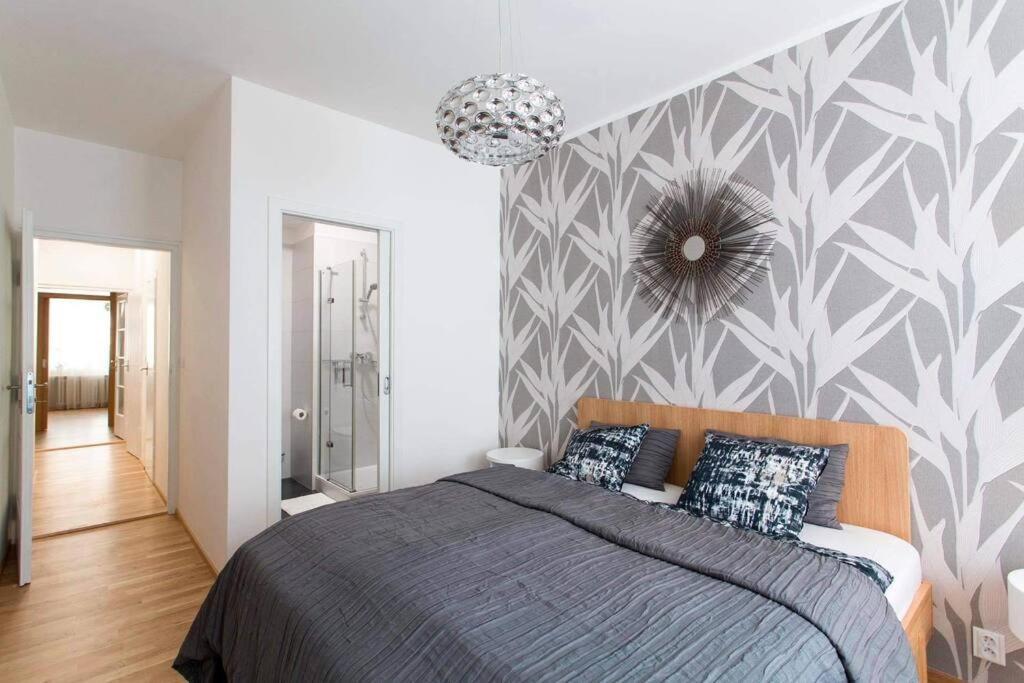 Friendly Private Room In The Sharing Flat 프라하 외부 사진